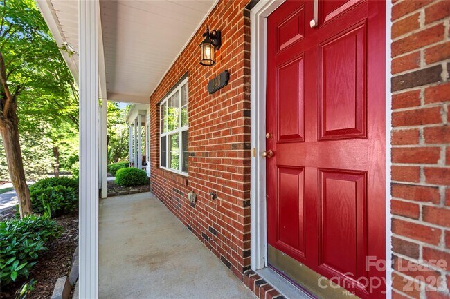 Building Photo - 148 Mangum Cir