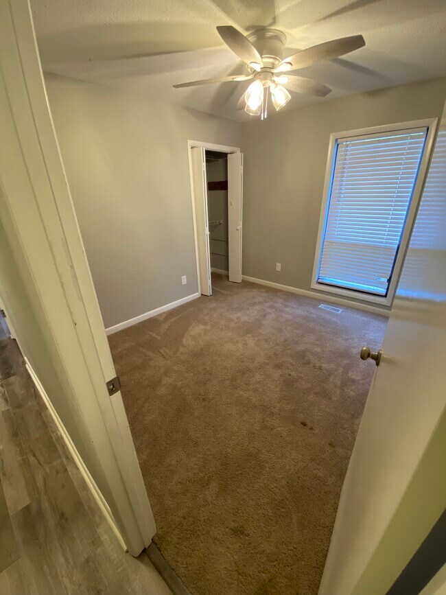 Building Photo - 6524 Addingham Ct