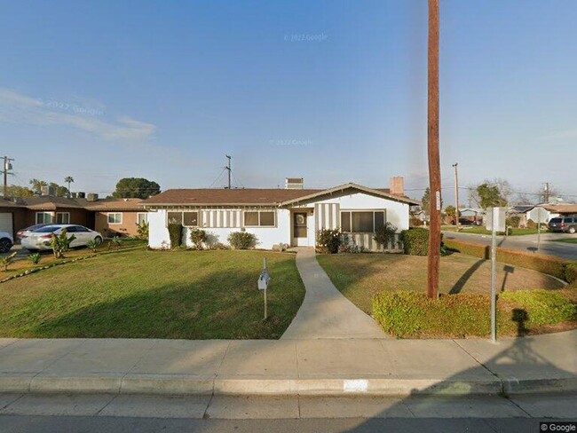 Primary Photo - 2601 Akers Rd