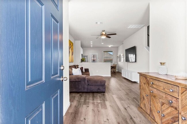 Building Photo - 2519 Steelhead Dr