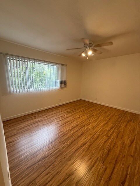 Building Photo - Westwood Plaza Apartments