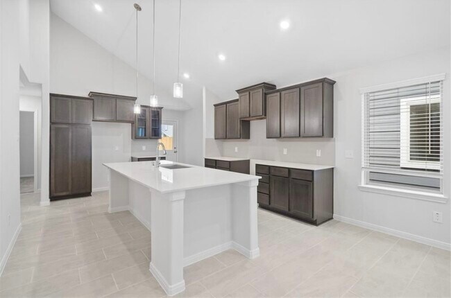 Building Photo - 21322 Cypress Autumn Dr