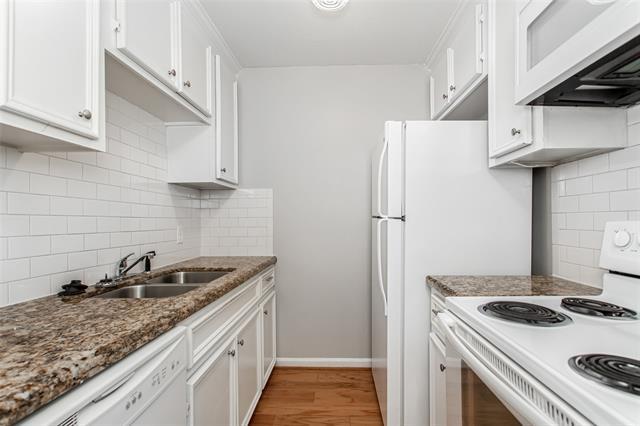 Building Photo - 4931 Junius St