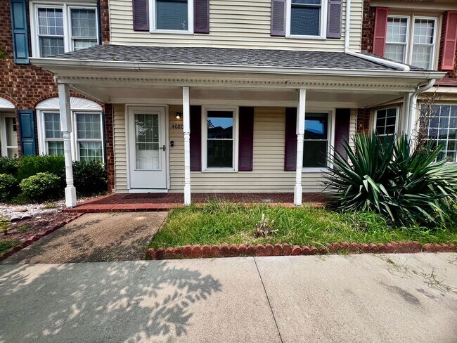 Building Photo - Stunning 3-Bedroom Townhome with Lake Views in the Heart of Virginia Beach