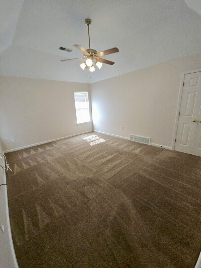 Building Photo - Room to Spread Out! 3-Bedroom Atoka Home with Bonus Room & Fenced Yard