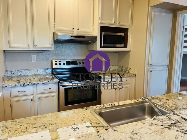 Building Photo - Stokley Properties Presents 5 Zurich Ct, P...