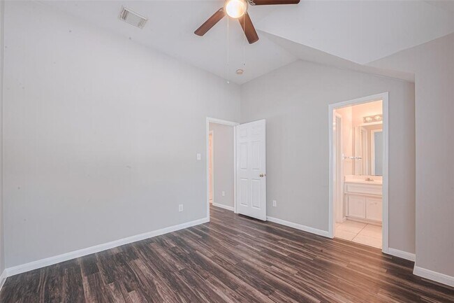 Building Photo - 4707 Brookside Ct