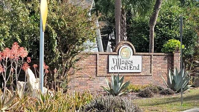 Building Photo - 1088 NW 126 Way