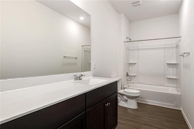 Building Photo - 7109 Spirit Hill Rd