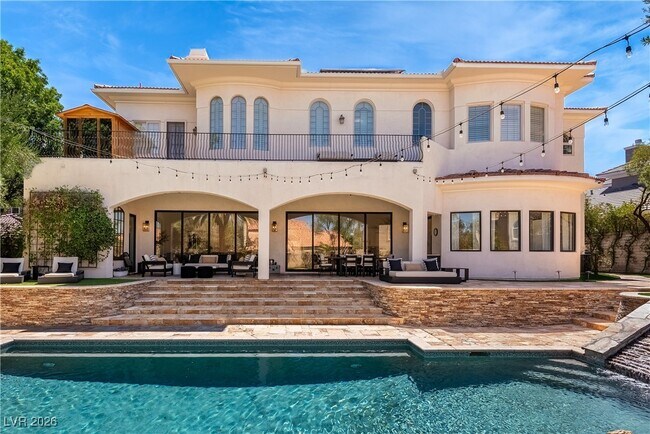 Building Photo - 190 Inveraray Ct