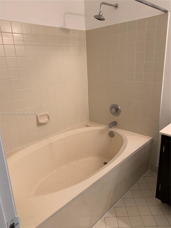 Building Photo - 3441 Torremolinos Ave