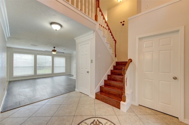 Building Photo - 14123 Torrey Forest Dr