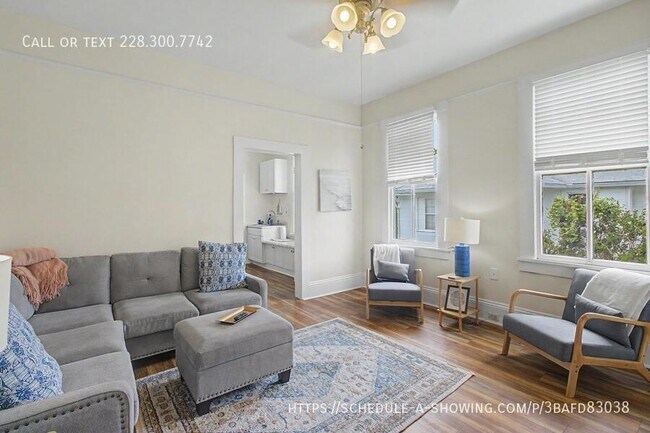Building Photo - 129 Fayard St
