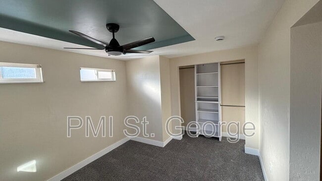 Building Photo - 360 N 300 W