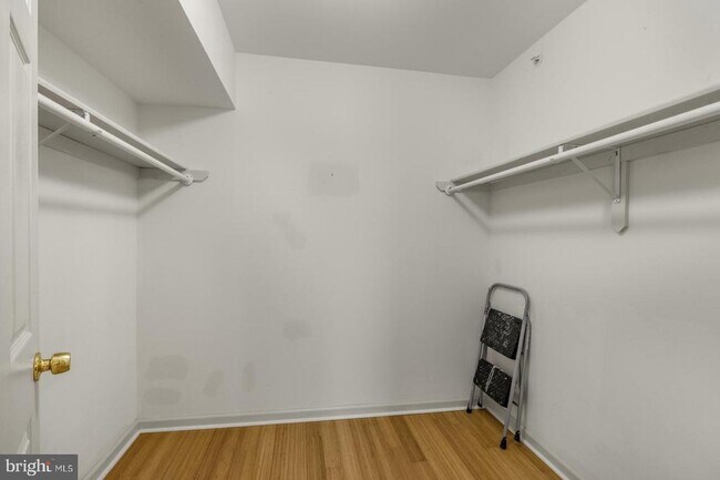 Building Photo - 911 N 19th St
