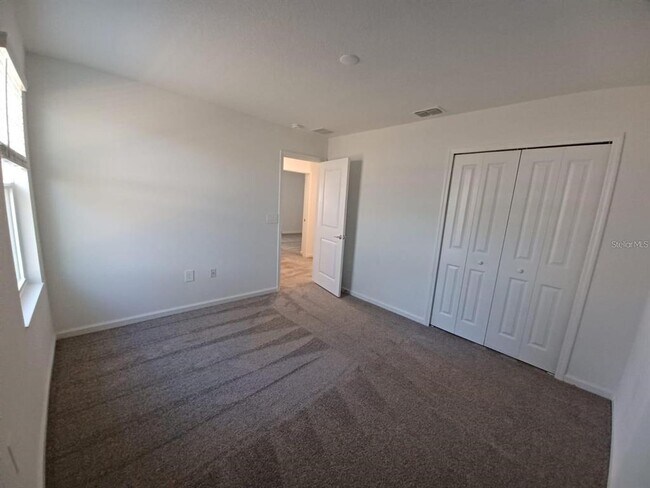 Building Photo - 926 Jackson Ave