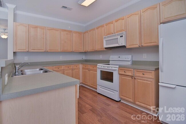 Building Photo - 5459 Ives St NW