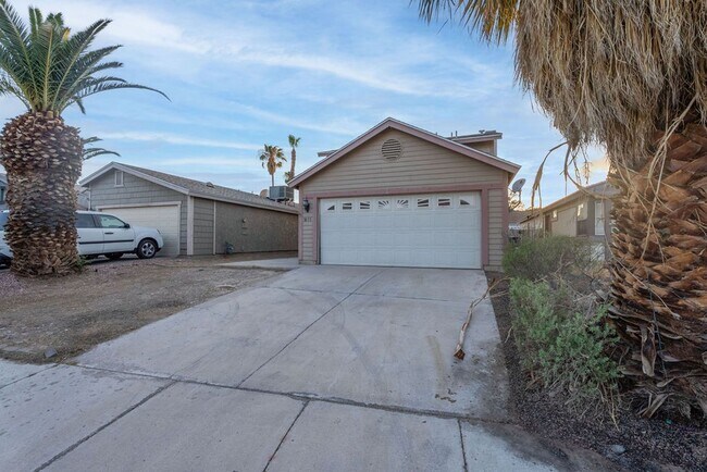 Building Photo - 5055 Stormy Cir