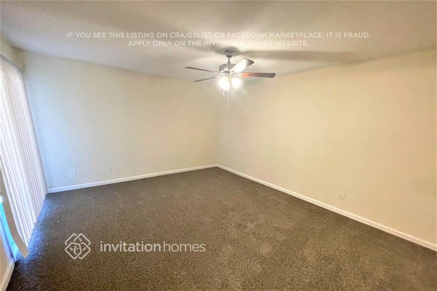 Building Photo - 1200 W Loughlin Dr