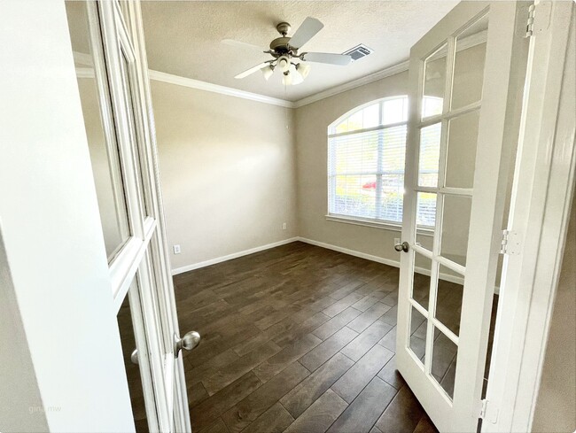 Building Photo - 38 Robin Caper Ct