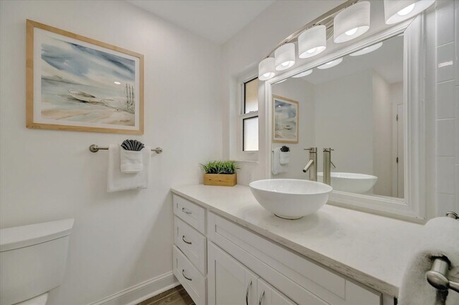 Building Photo - 10 Gulf Blvd