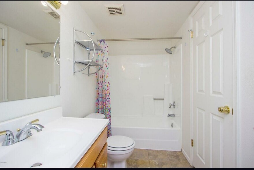 Building Photo - 1645 W Baseline Rd