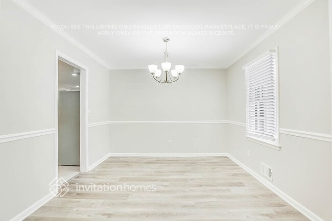 Building Photo - 1734 Lamancha Dr NW