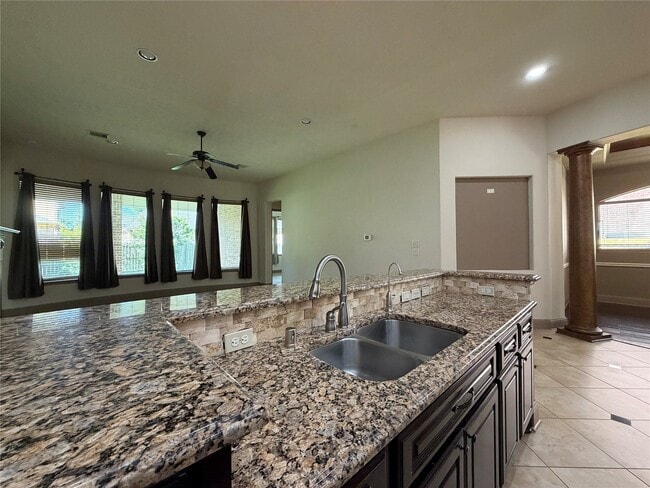 Building Photo - 6223 Duke Trail Ln