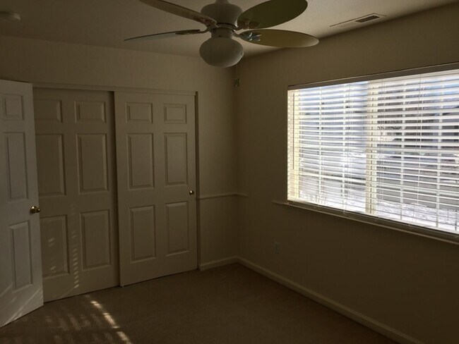 Building Photo - Sky Vista in Stead - Single Story House La...