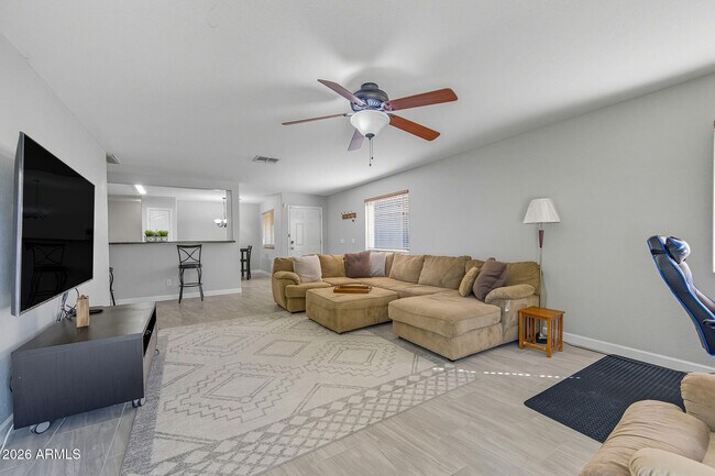 Building Photo - 45023 Miramar Rd
