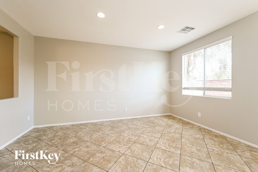 Building Photo - 8324 Mokena Ave