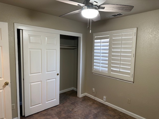 Building Photo - Modesto 5 Bedroom 3 Bathroom with a Pool