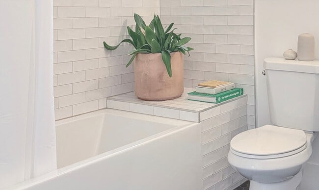 Building Photo - 1385 Allison Ave