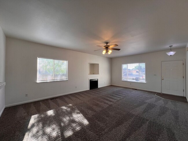 Building Photo - Mallard Estates 4 Bedroom, 2 Bath Home- Fallon, NV