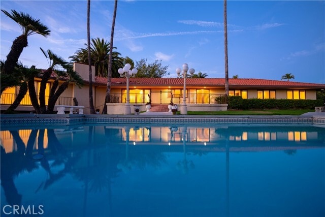 Building Photo - 984 La Cresta Pl