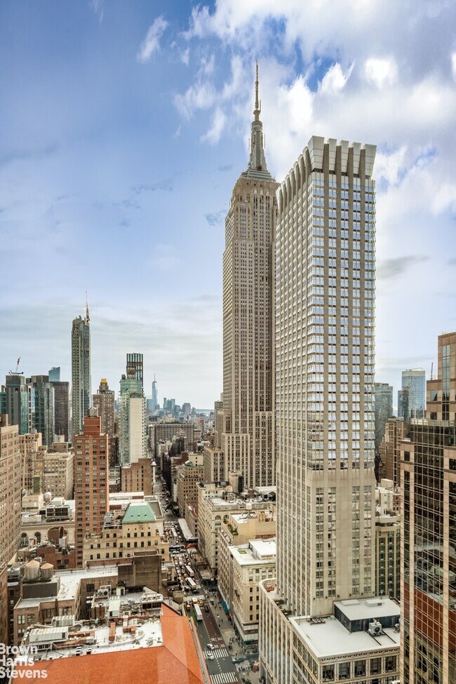 Unobstructed Views, Utilities Included! 425 5th Ave New York NY 10016