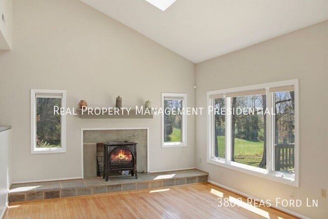 Building Photo - 3809 Reas Ford Ln