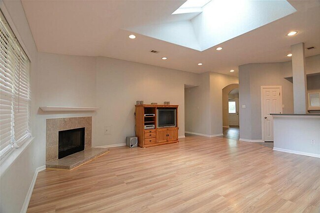 Building Photo - 21606 Glenbranch Dr