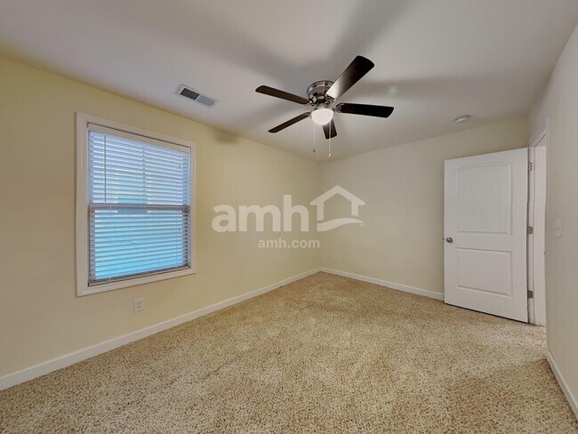 Building Photo - 232 Lanier Pl