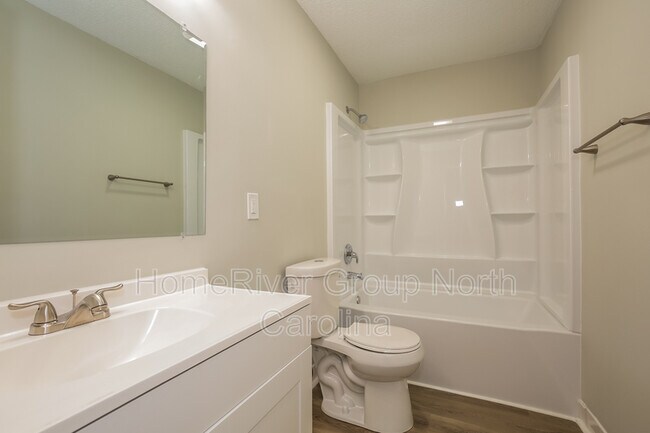 Building Photo - 4208 Princeton Ave