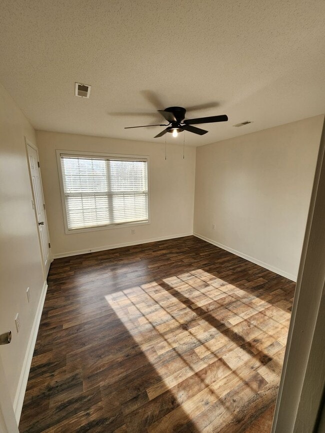 Building Photo - Two Bedroom townhome each with private baths