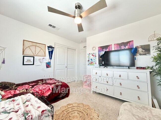 Building Photo - 34257 Swordfern Pl