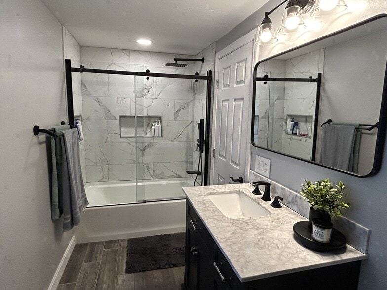 Building Photo - 36 Buttonwood Rd