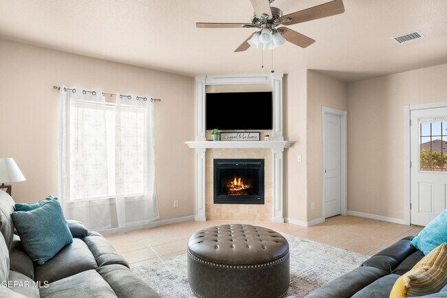 Building Photo - 3309 Tierra Angel Dr