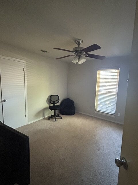 Building Photo - Student-Friendly Room for Rent in Richardson - $1,100/Room (Shared Housing)