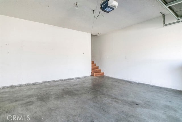 Building Photo - 1711 Grismer Ave