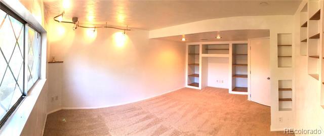 Building Photo - 1302 Quivira Dr