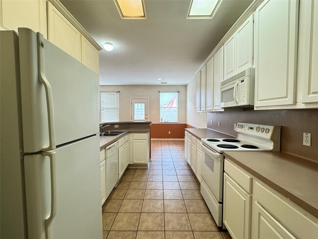 Building Photo - 16527 Beckland Ln