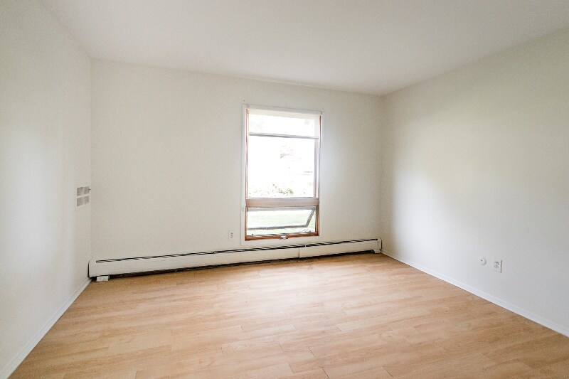 Building Photo - 1575 Cherboneau Pl