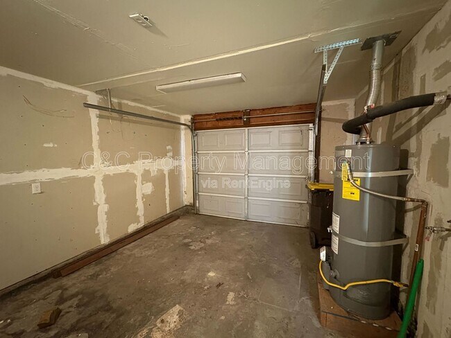 Building Photo - 6294 Porterfield Ct